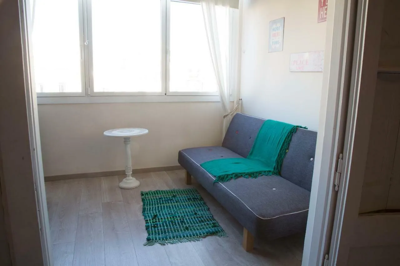 Albergue Casa Kessler Barcelona 0*,  España